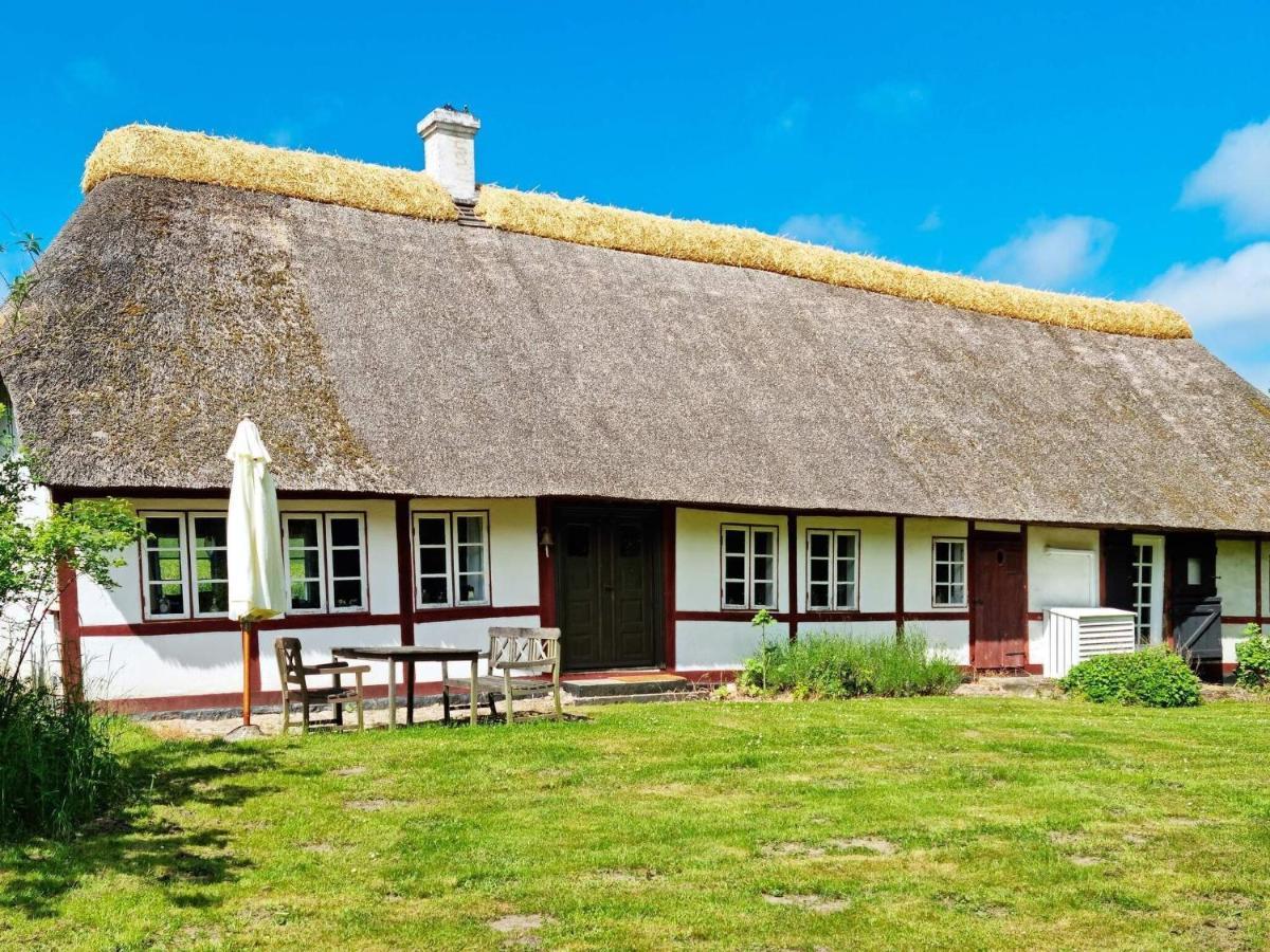 Holiday Home Humble Xxxiii Exterior foto